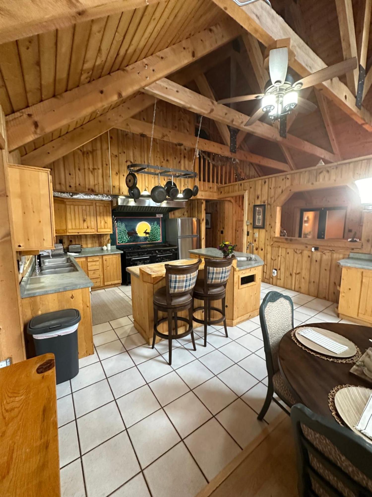 Mount Peale Country Inn La Sal Экстерьер фото